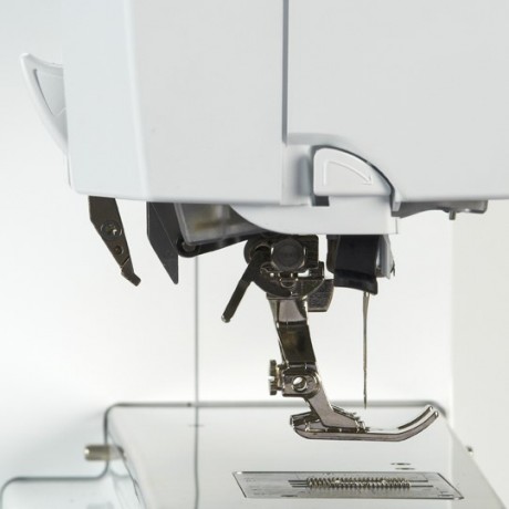 BERNINA 770 QE Dual Transport